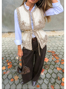 CHALEQUILLO TACHUELAS BORDADO